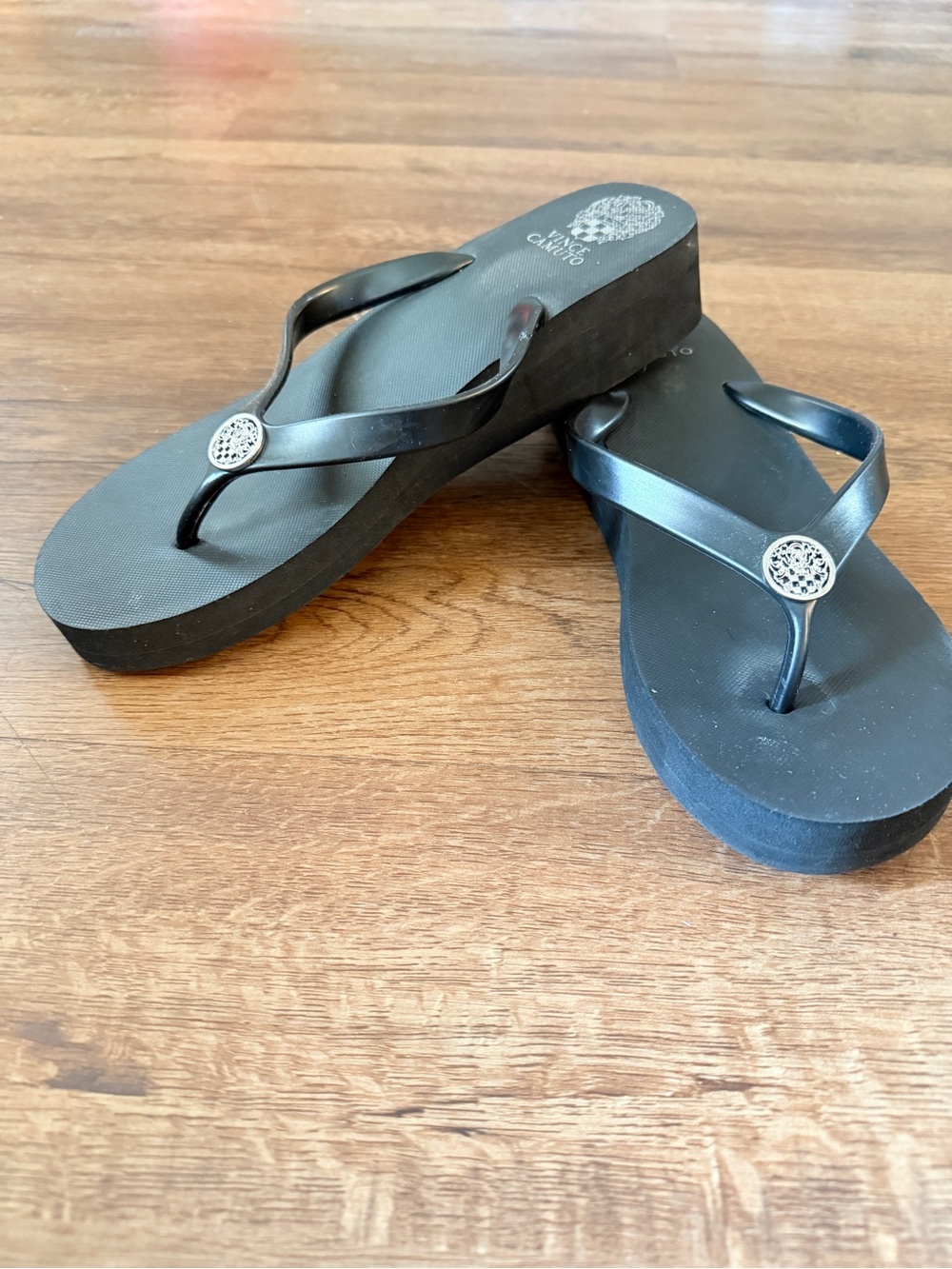 Vince Camuto Black Platform Thong Sandals with Silver Medallion